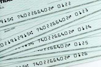 8 Best Places to Cash Your Check Without a Bank Account