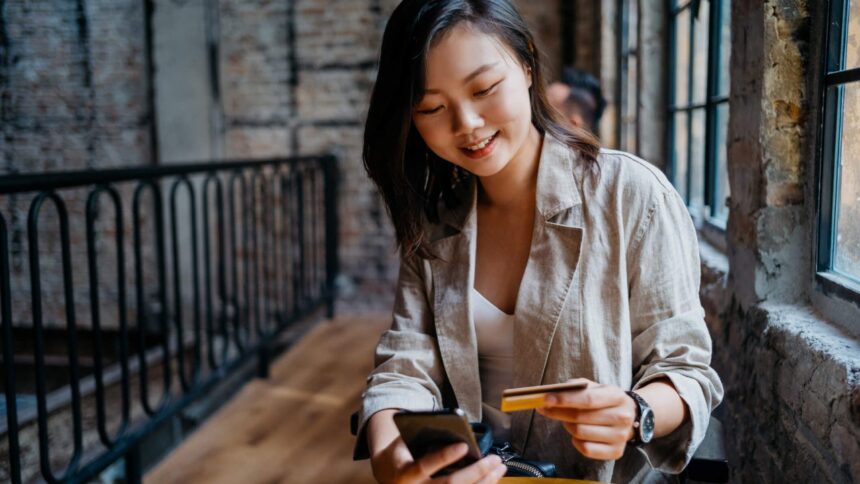 Bank of America Unlimited Cash vs. Bank of America Customized Cash Reward