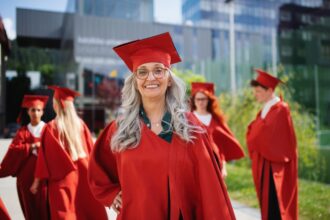 Offering out-of-state tuition fees: 7 tips on how to pay