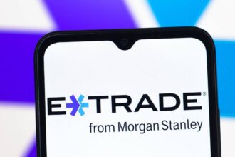 NO-FEE Index Fund: e-trade vs. faithful